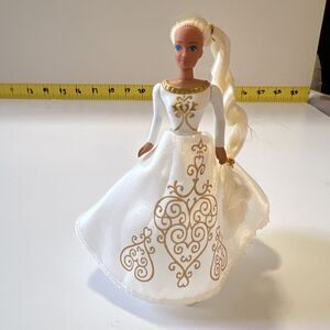 RARE Barbie Holiday Wedding Gold Vintage Original Mattel Barbie Happy Meal Toy